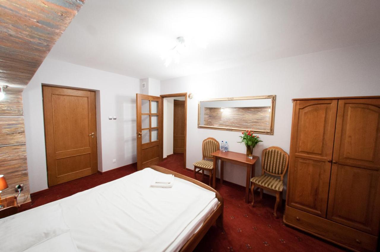 Secession Hotel Leczna Exteriér fotografie