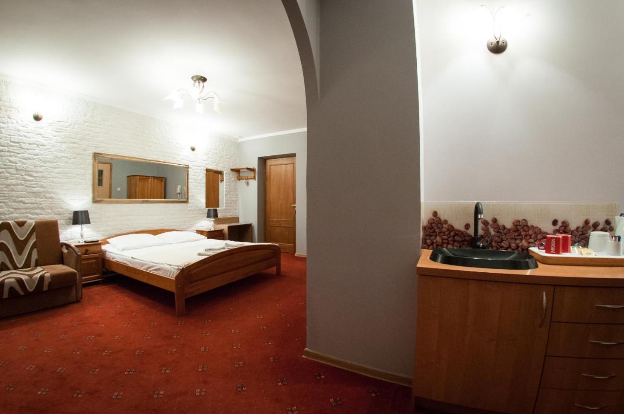 Secession Hotel Leczna Exteriér fotografie